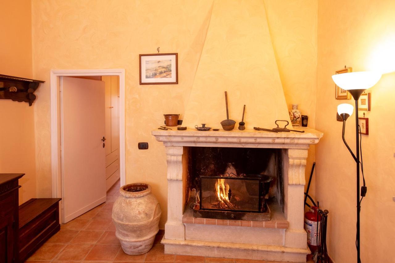 Вилла Relax Nell' Antico Borgo Casperia Экстерьер фото